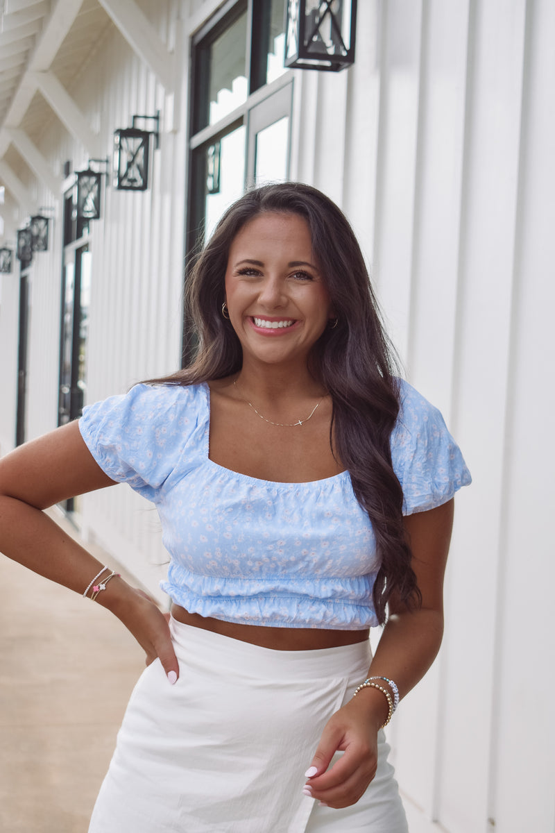 daisy cropped top in blue