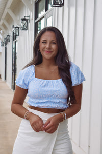 Daisy cropped top in baby blue